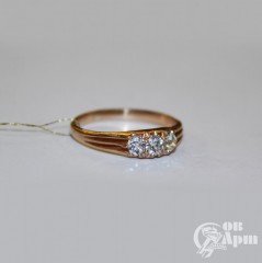 Кольцо с бриллиантами